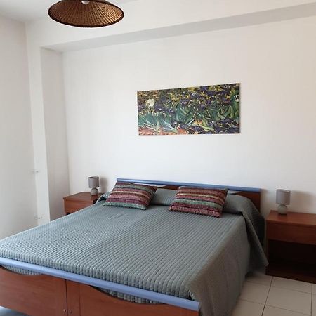 Baia Alcantara Apartments 贾迪尼-纳克索斯 外观 照片