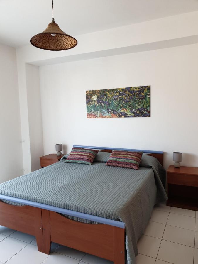 Baia Alcantara Apartments 贾迪尼-纳克索斯 外观 照片