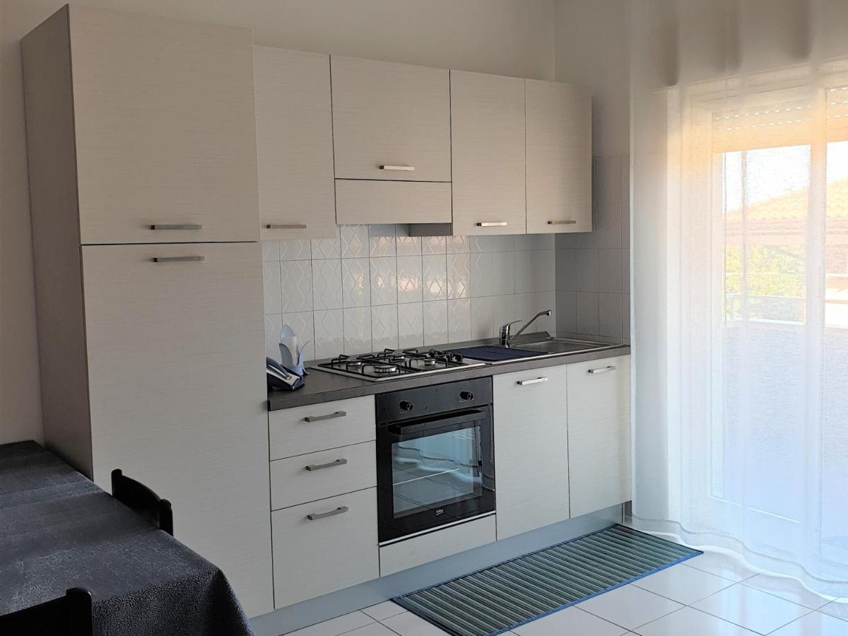 Baia Alcantara Apartments 贾迪尼-纳克索斯 外观 照片